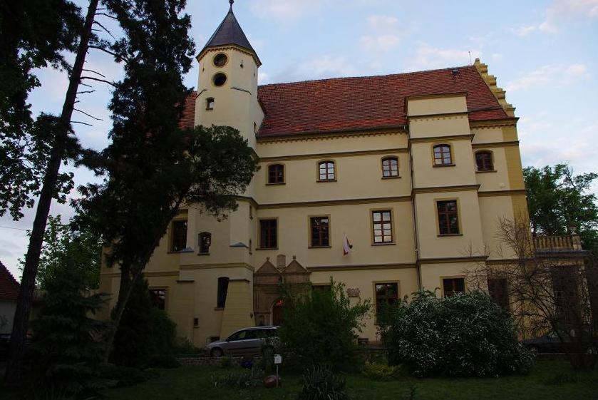 Zamek W Czernej Bed & Breakfast Czerna Bagian luar foto