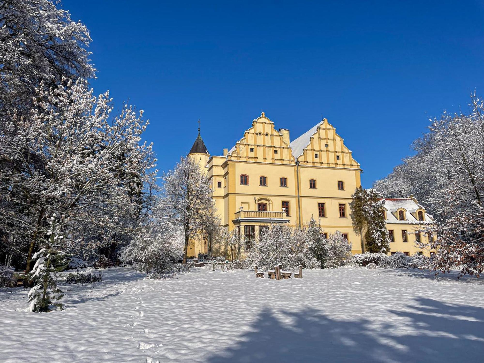 Zamek W Czernej Bed & Breakfast Czerna Bagian luar foto